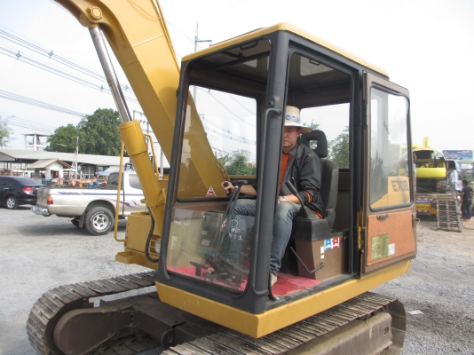 CAT 70B มาแล้ว เก่านอกแท้ๆ เอวแน่น ปั็มแรง