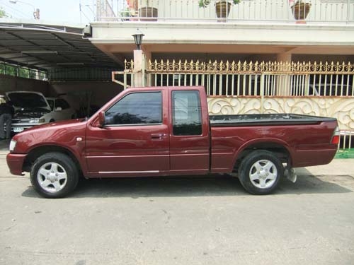 ISUZU SPACECAB 2.5 SX TURBO ปี 2001 ไม่พาวเวอร์ ขายด่วน