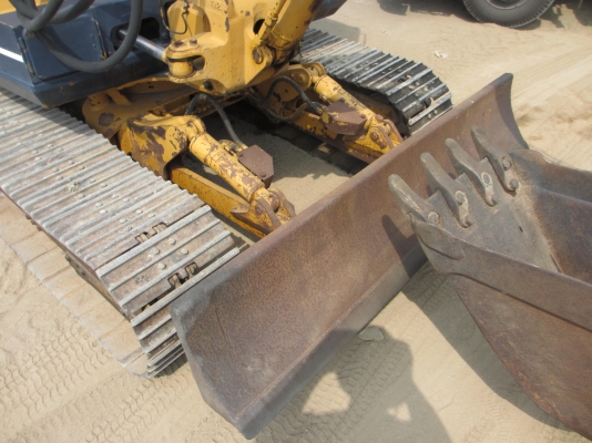 KOMATSU PC40-3 หัวเก๋ง  เก่านอก เอวแน่น ปั็มแรง สภาพพร้อมใช้ สุดๆเอาไปแบ่งกันใช้ได้เลย