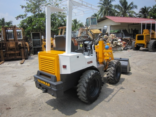 ขาย รถตักเล็ก  YANMAR รุ่น Y21WA  มือสองญี่ปุ่น