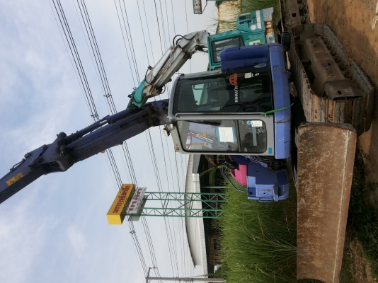 รีบด่วน ราคาเบาๆ Komatsu 128uu-2 รถนอกล้าน\%  สวยมาก  เครื่องปั้มแรงดีหมด