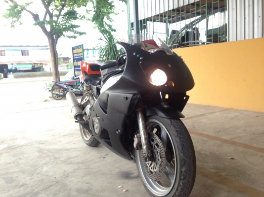 ขายCBR400RR ปี89 เครื่องแห้งๆวิ่งดี ni voy แท้ครับ (รับทำทะเบียนด้วยน่ะครับสน