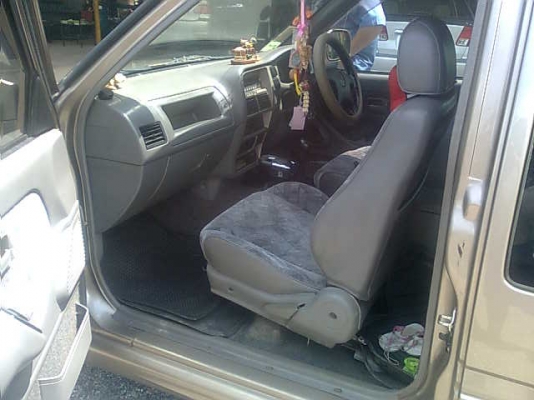 ต้องการขายรถ ปิกอับ ISUZU ดาก้อนอาย 2.5