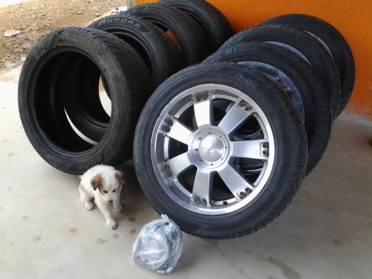 ขายแม็ค20  ยาง265/50R20 ปี2010 ยาง2ชุด