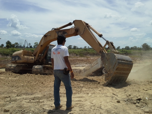 ขาย แบคโฮ