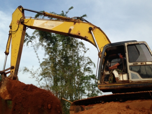 ขายด่วน KOBELCO