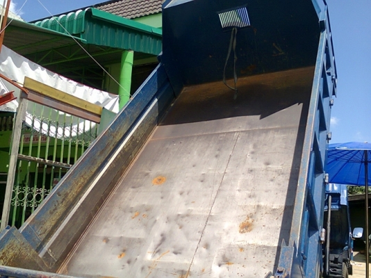 ขายดาวน์ หกล้อดั้ม ไดน่า 350