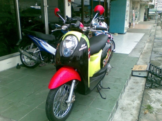 ขาย Scoopy - i รถสวยจริง สีชมพู ดำ ปี 2554 ราคาถูก