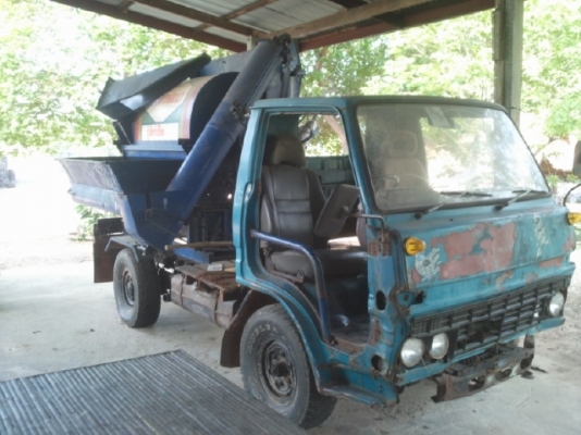 ขายรถนวดข้าว toyota