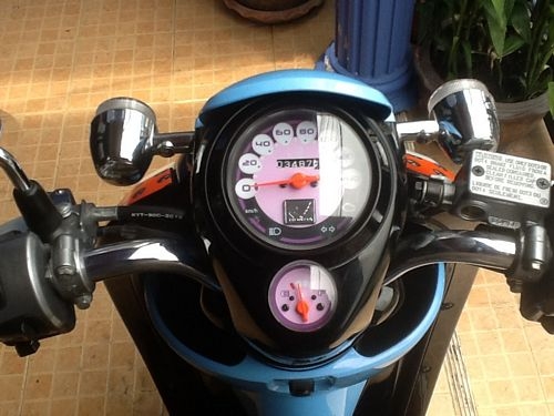 HONDA SCOOPY I รถปี2012วิ่ง3XXXโลลายVIVID GIRLประกันศูนย์พร้อมกุญแจแท้2ดอก