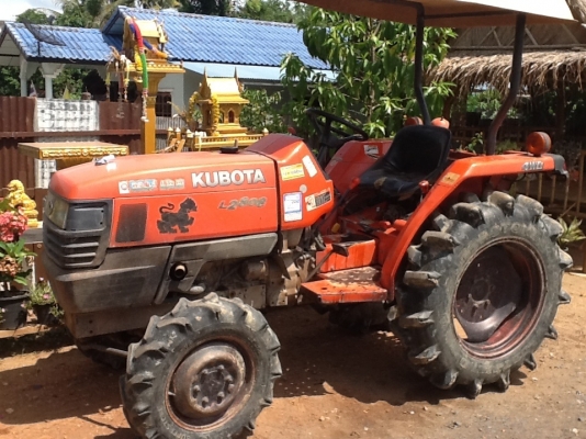 คูโบต้า L2808 4 WD 2 เพลา เดิมๆเครื่องดี เกียร์ดี ทำงาน 1624 ชั่วโมง