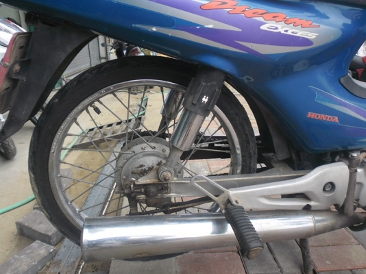 ดรีมรถบ้านเครื่่องดีแน่นๆสีไม่สวยเอกสารพร้อมโอนลอย