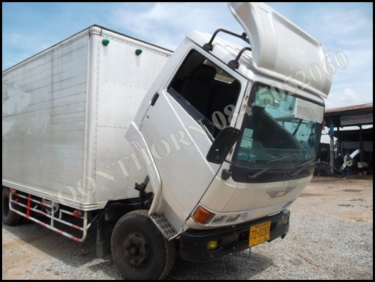 ขายด่วน รถบรรทุก 6 ล้อ HINO KM779 / 117 แรง ตู้แห้ง 3 บาน สภาพสวย พร้อมใช้สุดๆ ราคาสุดคุ้ม ขายด่วน รถบรรทุก 6 ล้อ HINO KM779 / 117 แรง ตู้แห้ง 3 บาน สภาพสวย พร้อมใช้สุดๆ ราคาสุดคุ้ม