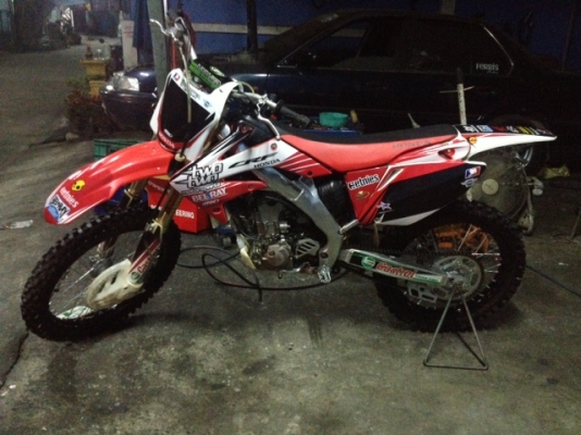 พักรบ  กับ Honda CRF250cc.ปี05