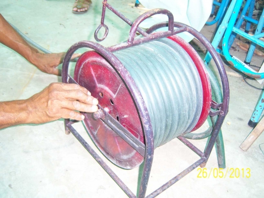 โลม้วนสายยาง(หรือไฟ)