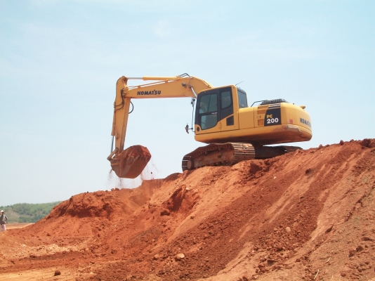 ขาย ดาวน์ KOMATSU PC200-8 ขาย ดาวน์ KOMATSU PC200-8