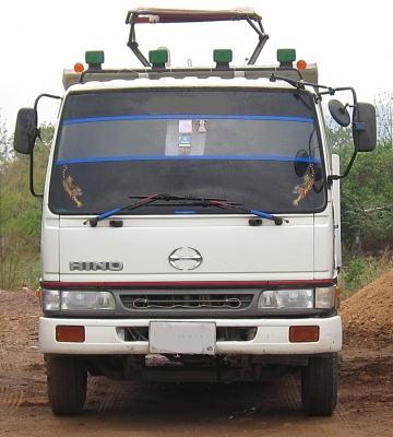 6 ล้อสมอเงิน HINO 4 JEKA-10277 โทร 086-8642099