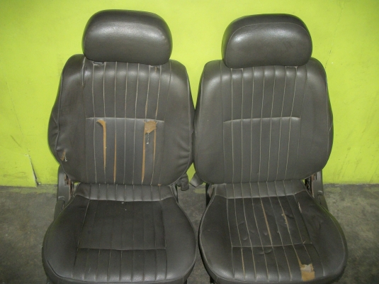 ขาย เบาะ nissan nv