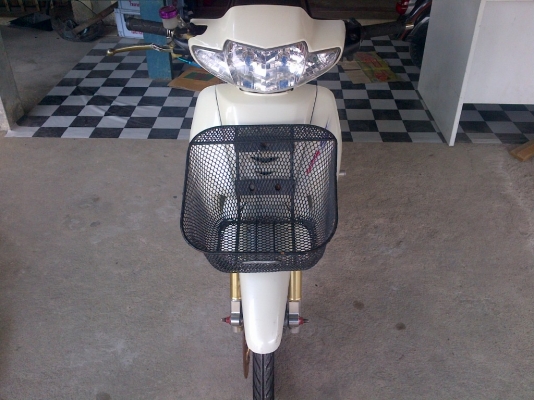 ขาย!เวฟ100 จัดสภาพ  รถแต่งสวยเครื่องเดิมแน่นๆ ปั๊มดิสแมมโบ้ ท่อสูตเอ็นโดล้าน ล้อเงินคู่ ปี46 รถเครื่องเดิมแน่นๆ  พร้อมใช้ ทะเบียน+เอกสารโอน ภาษี52