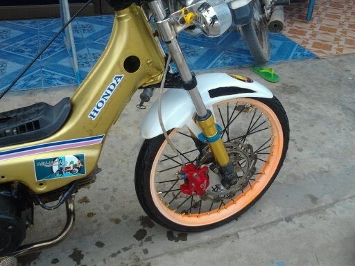 ขาย HONDA ชาลี เครื่อง HONDA เวฟ 100 ทะเบียนพร้อมโอน ภาษีไม่ขาดต่อ เครื่องดีมาก ขับแน่น ไม่ดัง กล้ารับประกันครับ ขาย HONDA ชาลี เครื่อง HONDA เวฟ 100 ทะเบียนพร้อมโอน ภาษีไม่ขาดต่อ เครื่องดีมาก ขับแน่น ไม่ดัง กล้ารับประกันครับ