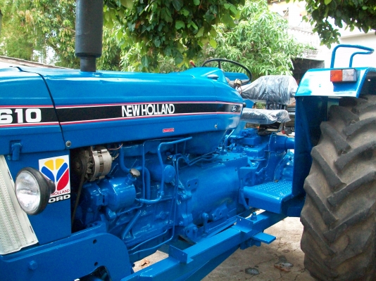 ขายรถไถ FORD 6610