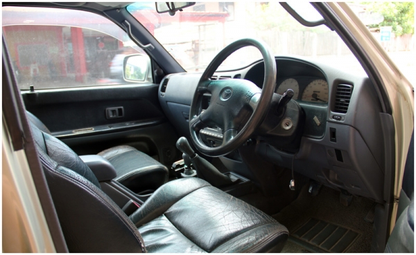 ขาย Toyota Hilux Tiger 4WD 3.0 EFI