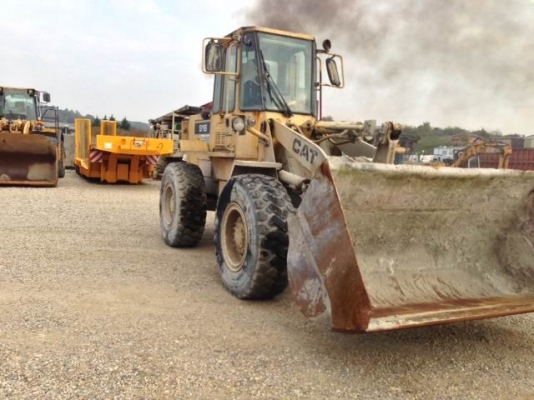 ขาย CATERPILLAR 916