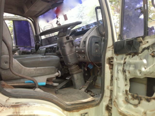 รถฮีโน่ 10 ล้อ ท้ายลาด FM3M 240 แรงม้า สนใจติดต่อ 081 - 6079515 รถฮีโน่ 10 ล้อ ท้ายลาด FM3M 240 แรงม้า สนใจติดต่อ 081 - 6079515