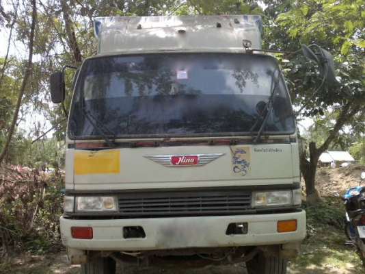 รถฮีโน่ 10 ล้อ ท้ายลาด FM3M 240 แรงม้า สนใจติดต่อ 081 - 6079515 รถฮีโน่ 10 ล้อ ท้ายลาด FM3M 240 แรงม้า สนใจติดต่อ 081 - 6079515