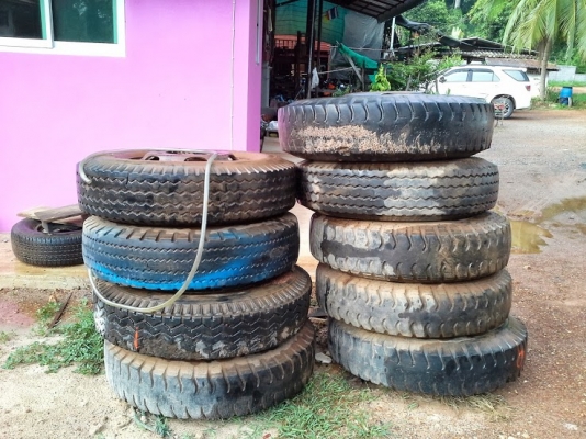 คัซซีพร้อมเล่มทะเบียน