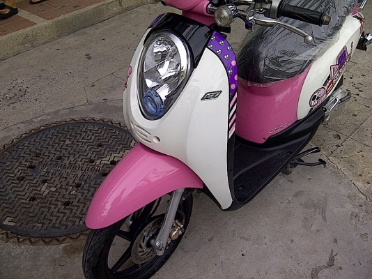 Honda-Scoopy i 110cc เครื่องเนียนมากครับ สภาพเยี่ยมเลยครับ