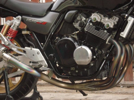 ((ลดกระหน่ำ)) CB400sf V-TEC 2 ปี2002 สภาพสวย แทพ ท่อไทเทเสียงโหดๆคับอินวอย+สรรพสารมิตร