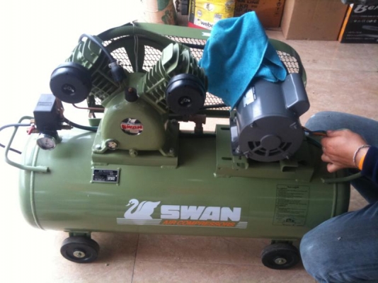 ขายปั๊มลมขนาด 1 HP 85 ลิตร ราคาส่ง พร้อมมอเตอร์ฮิตาชิ จัดส่งได้ทั่วประเทศ