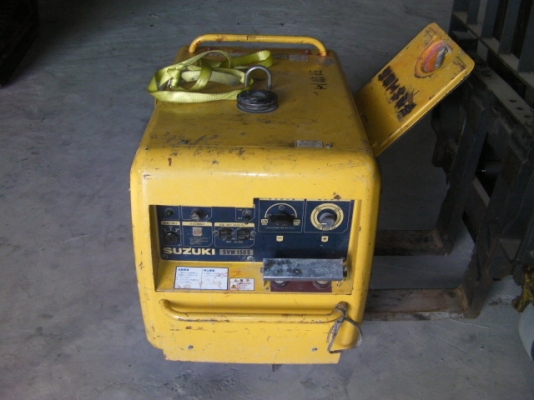 เครื่องปั่นไฟsuzuki suw1505พร้อมชุดเชื่อมสนาม สภาพสวยจากญี่ปุ่นแท้พร้อมใช้งาน ราคา 29,000บาท