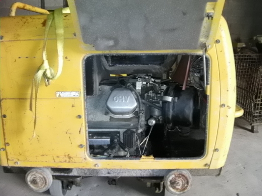 เครื่องปั่นไฟsuzuki suw1505พร้อมชุดเชื่อมสนาม สภาพสวยจากญี่ปุ่นแท้พร้อมใช้งาน ราคา 29,000บาท