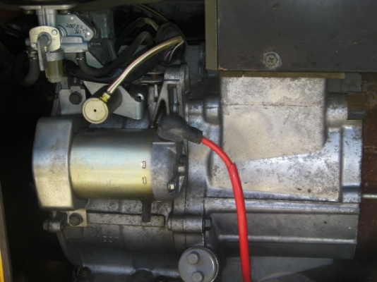 เครื่องปั่นไฟsuzuki suw1505พร้อมชุดเชื่อมสนาม สภาพสวยจากญี่ปุ่นแท้พร้อมใช้งาน ราคา 29,000บาท