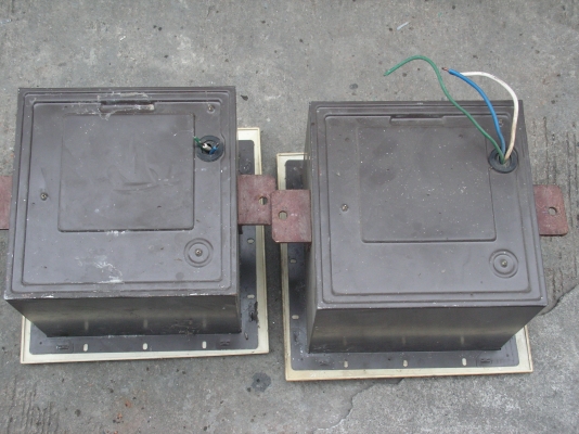 โคมพัดลมดูดอากาศเนชั่นเนล2ตัว1500บาท(ลูกค้าเก่าครับพี่ที่อยู่ออเงินรับไปดูเเลต่อแล้วครับ)