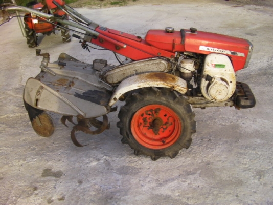 รกพรวนดินmitsubishi G4Lพร้อมอุกปกรณ์สภาพสวยจากญี่ปุ่นแท้หร้อมลุยทำงานได้ทันที่ราคา16,900บาท