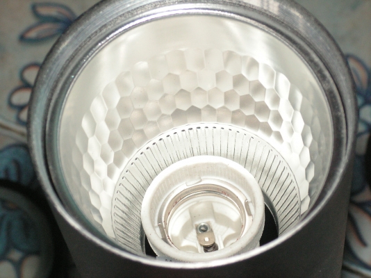 โคมไฟติดผนัง