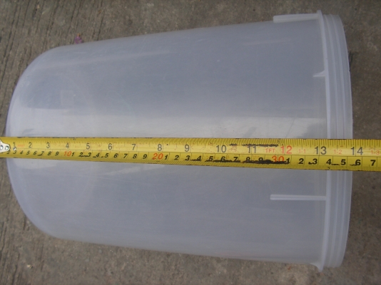 ถังพลาสติกใส5ใบ(ลูกค้าเก่าครับเฮียที่อยู่ปทุมรับไปดูเเลต่อแล้วครับ) ถังพลาสติกใส5ใบ(ลูกค้าเก่าครับเฮียที่อยู่ปทุมรับไปดูเเลต่อแล้วครับ)