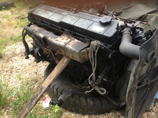 ขายเครื่องยนต์ อิซูซุ 195 แรงม้า สนใจติดต่อ 081 - 6079515 ขายเครื่องยนต์ อิซูซุ 195 แรงม้า สนใจติดต่อ 081 - 6079515