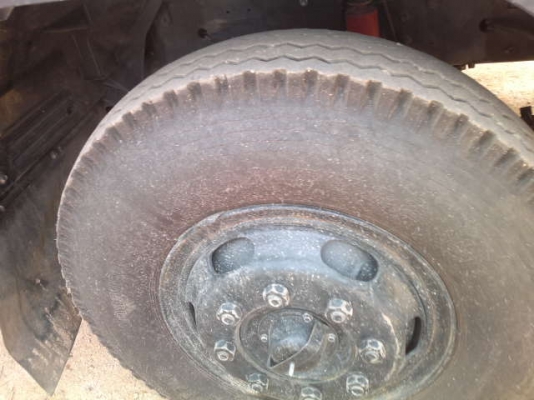 รถฮีโน่ 6 ล้อดั้ม FTR 240 แรงม้า ปี 54 รถวิ่ง 43,xxx กม.  สนใจติดต่อ 081 - 6079515