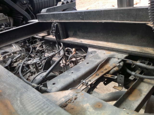 รถฮีโน่ 6 ล้อดั้ม FTR 240 แรงม้า ปี 54 รถวิ่ง 43,xxx กม.  สนใจติดต่อ 081 - 6079515