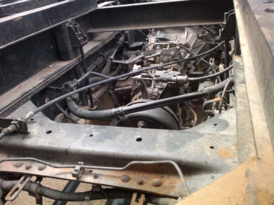 รถฮีโน่ 6 ล้อดั้ม FTR 240 แรงม้า ปี 54 รถวิ่ง 43,xxx กม.  สนใจติดต่อ 081 - 6079515