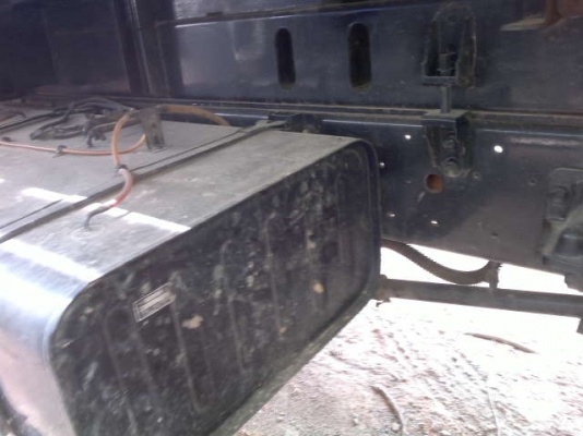 รถฮีโน่ 6 ล้อดั้ม FTR 240 แรงม้า ปี 54 รถวิ่ง 43,xxx กม.  สนใจติดต่อ 081 - 6079515