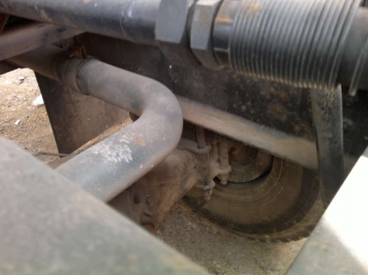 รถฮีโน่ 6 ล้อดั้ม FTR 240 แรงม้า ปี 54 รถวิ่ง 43,xxx กม.  สนใจติดต่อ 081 - 6079515