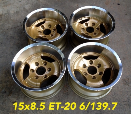 ขายล้อแม็ก Enkei ขอบ 15x8.5 ออฟ-20 6 รู ออฟลึกๆ สภาพสวยมากครับ