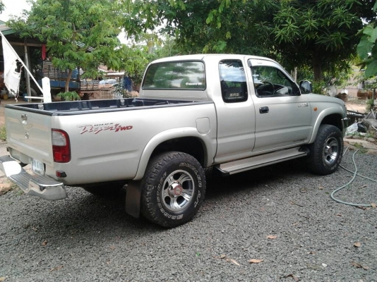 TOYOTA HILUX TIGER EXTRACAB 3.0 EFi MT 4WD ปี 44 รถบ้านภาพดีเดิมๆ ไม่เคยมีอุบัติเหตุหนักเลยพร้อมใช้งาน เครื่องแห้งแรงดี ภายในเก๋งคอนโซลสวยครบพร้อม CD ABS แอร์ พ.เพาเวอร์ ก.ไฟฟ้า กระบะปูพื้นยางลายเนอร์ ช่วงล่างแน่นหนึบ ระบบขับเคลื่อนสี่ล้อพร้อมใช้งานได้เลย