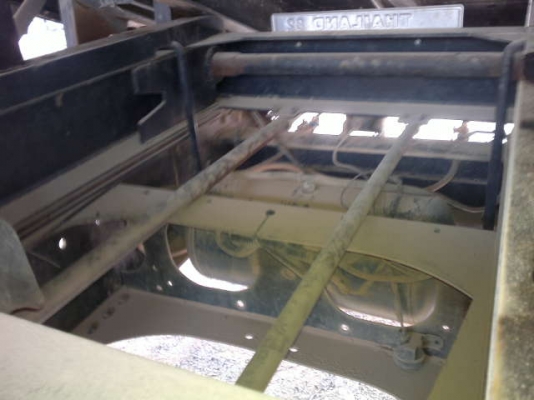 รถอิซูซุ 10 ล้อดั้ม 380 แรงม้า ปี 55 ( ขาย แม่/ลูก ) สนใจติดต่อ 081 - 6079515 รถอิซูซุ 10 ล้อดั้ม 380 แรงม้า ปี 55 ( ขาย แม่/ลูก ) สนใจติดต่อ 081 - 6079515