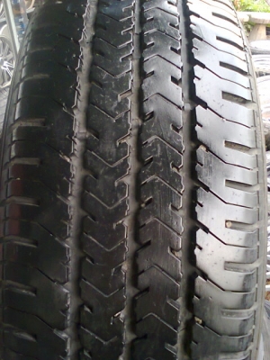 ยางบรรทุก XCD ปี12 1คู่ 3800 สวยสวย